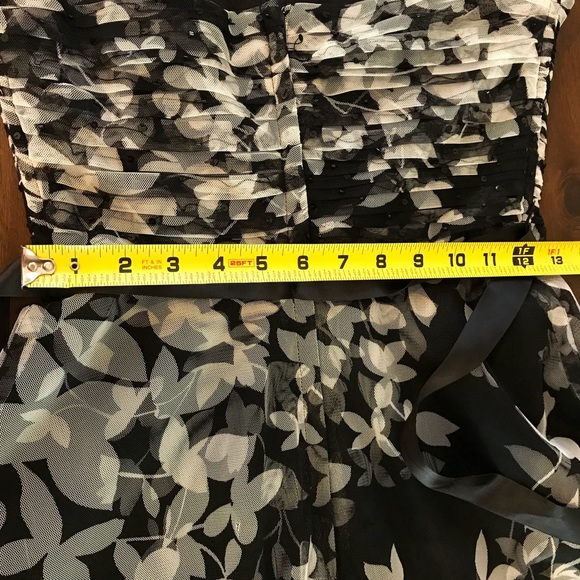 BCBG Strapless Dress - Picture 5 of 8